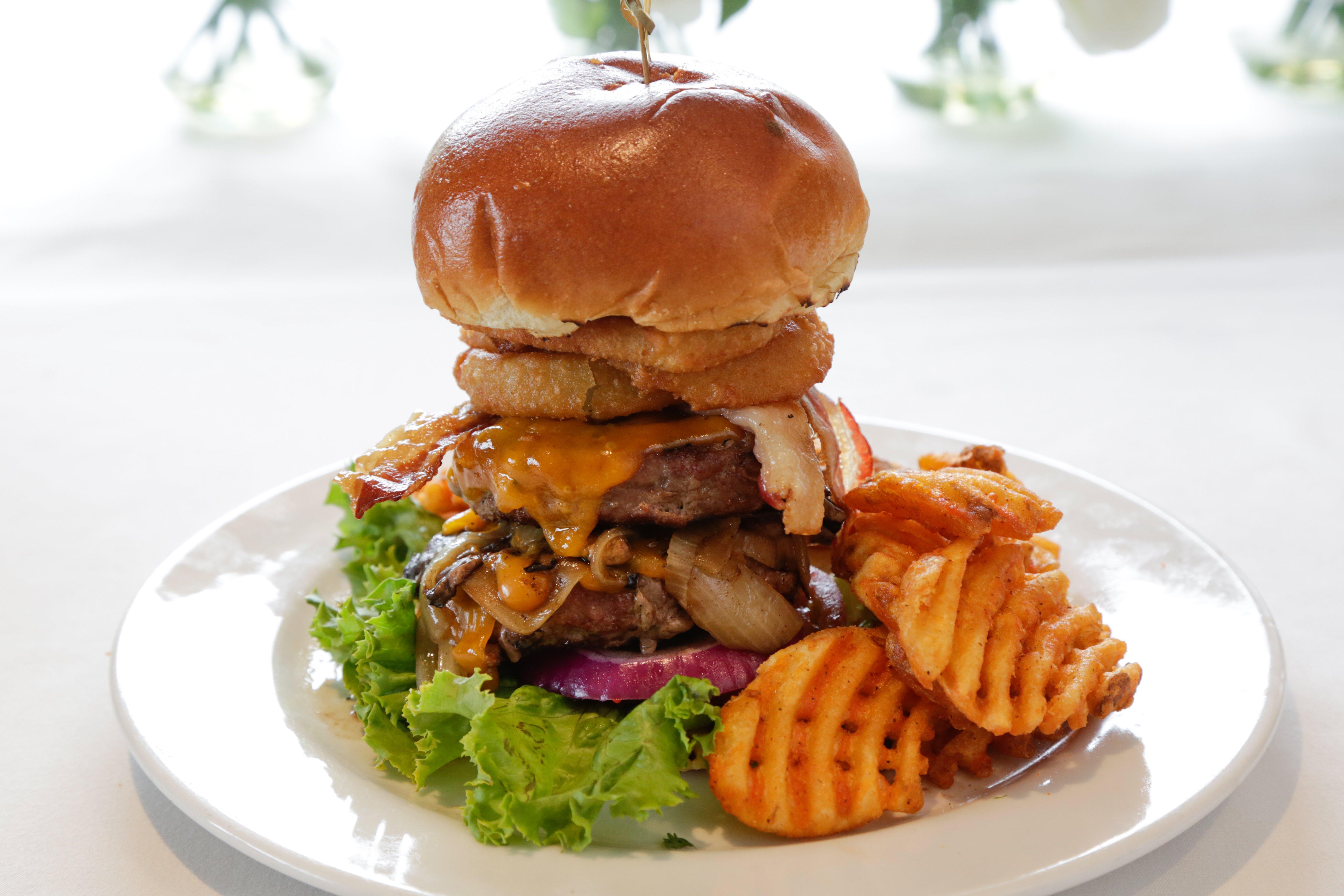 Holiday Inn Plainview-Long Island By Ihg Bagian luar foto