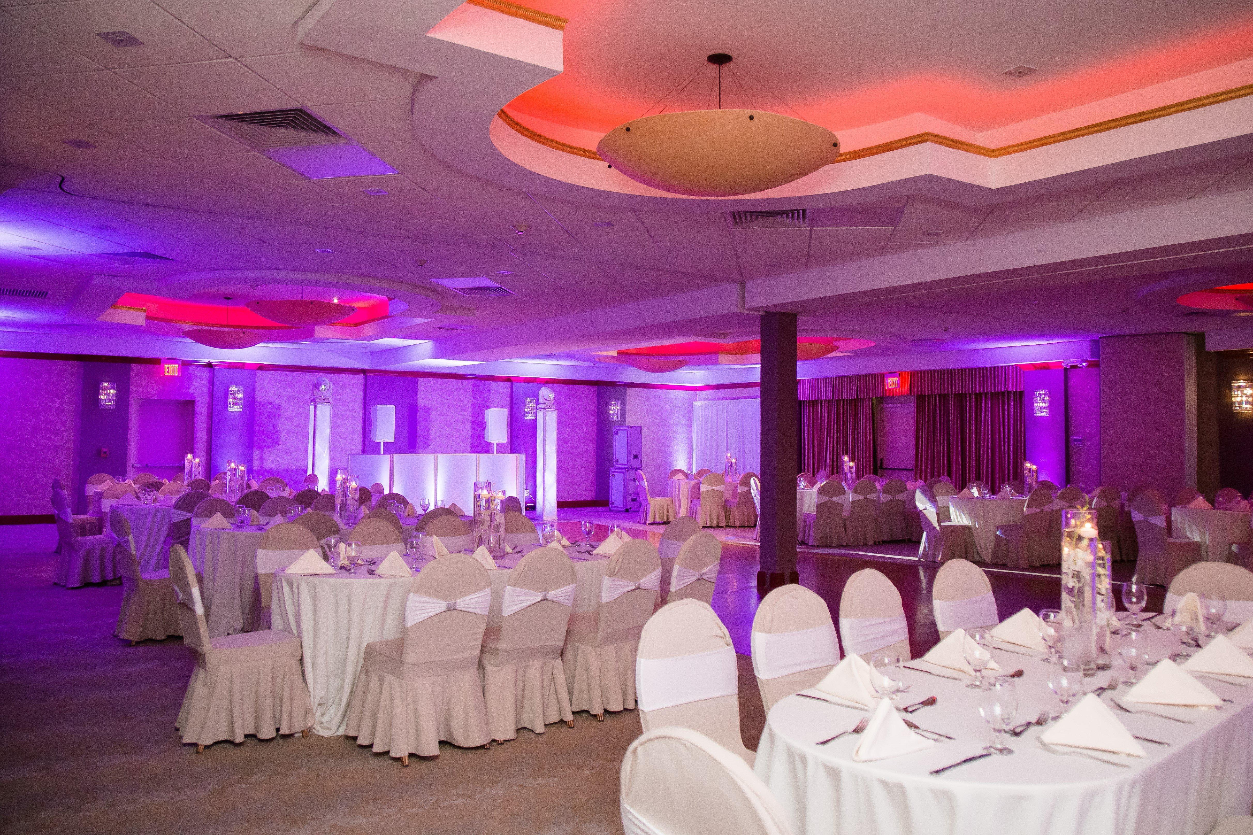 Holiday Inn Plainview-Long Island By Ihg Bagian luar foto